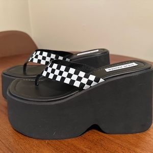 Steve Madden Gwen Platform Sandals